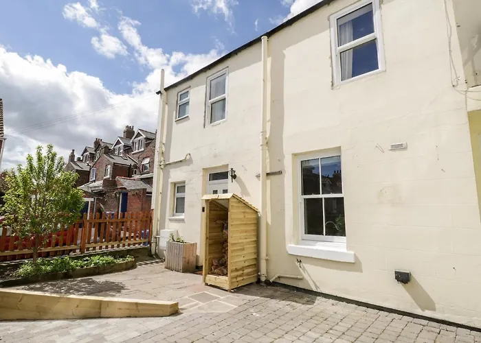 Laurel House Semesterbostad *